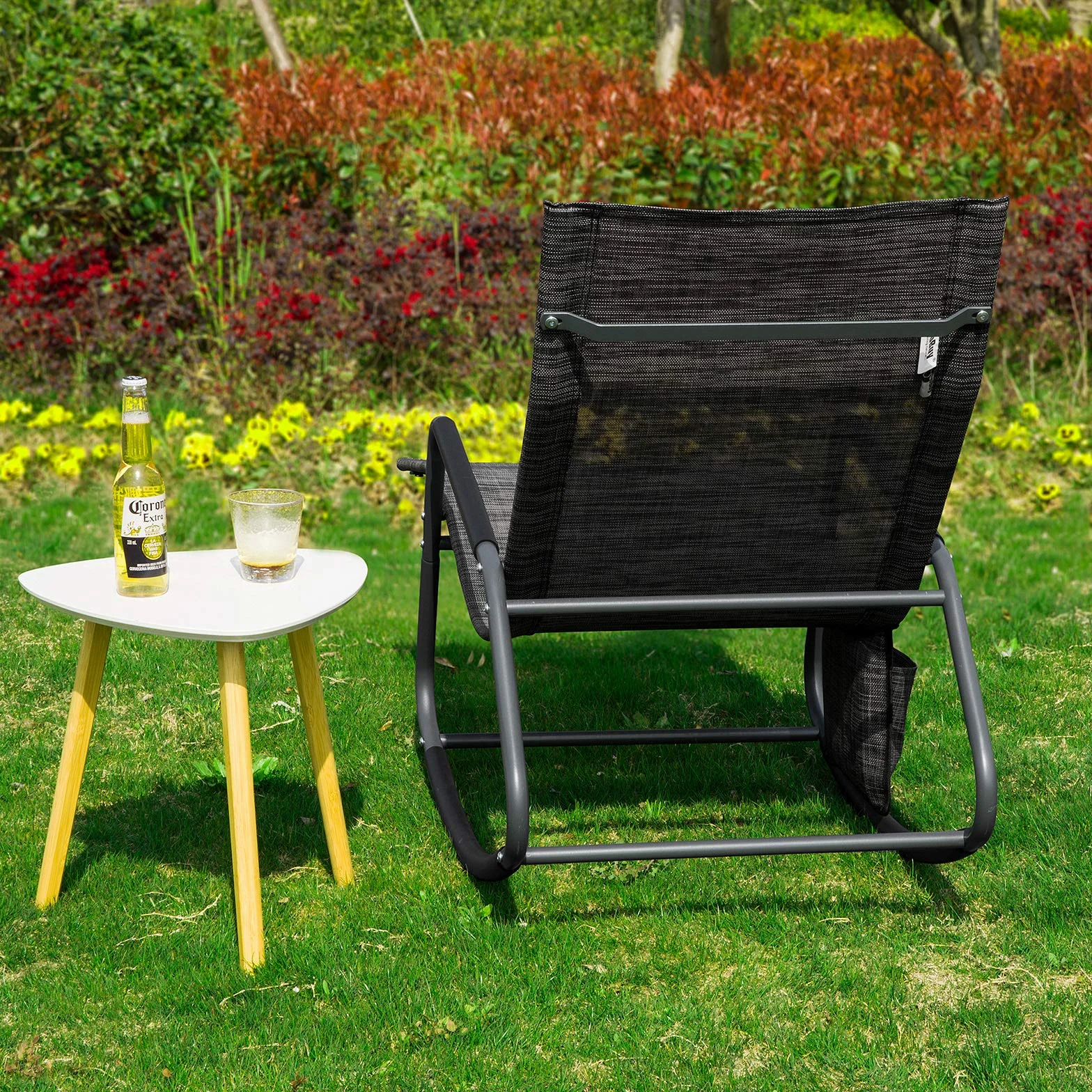 SoBuy Tumbona Mecedora de Jardín Silla Playa con Bolsillo Lateral Sun Lounger Silla de Playa y Terraza para Camping, Patio o Piscina Negro/Gris 143x57x85 cm OGS47-MS