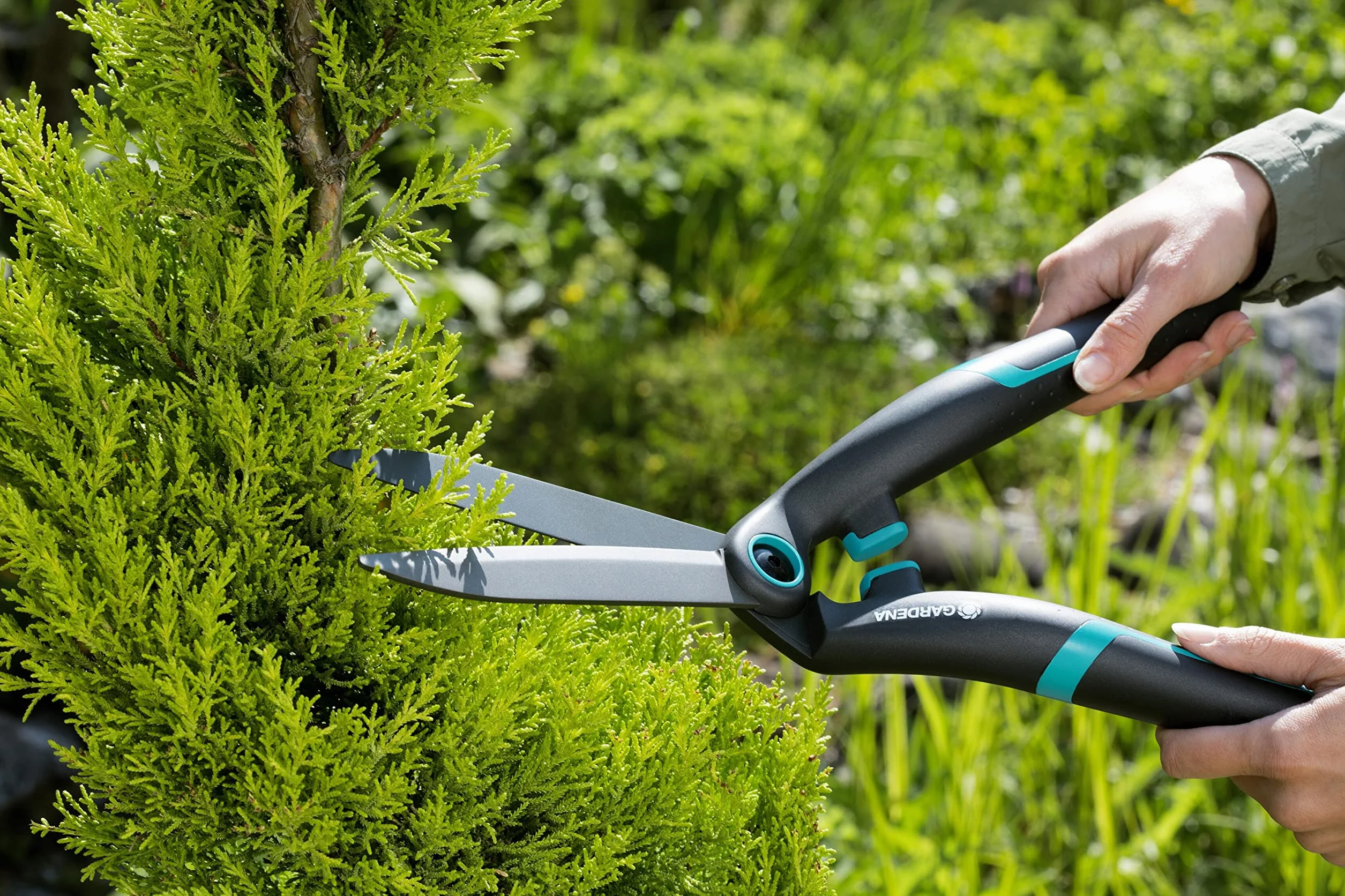 Gardena Cortasetos PrecisionCut: Tijeras ergonómicas de precisión para la poda Ornamental, 18 cm, Particular Forma en Z, amortiguación (12302-20)