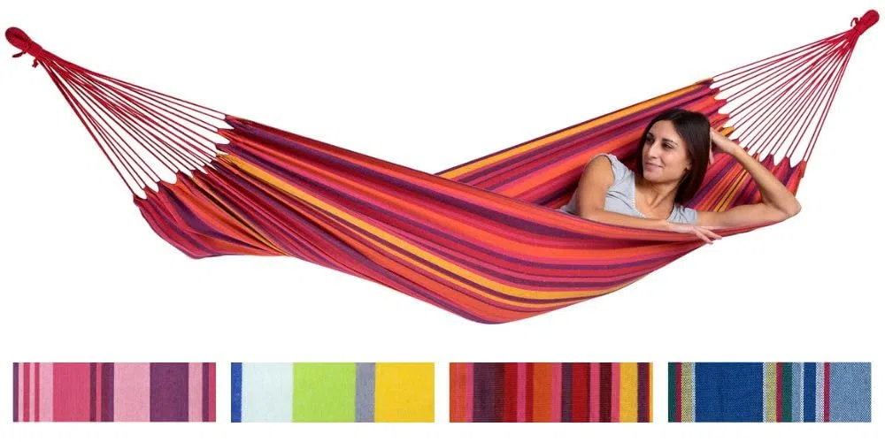 AMAZONAS Tahiti Hamaca | Resistente a la Intemperie y a los Rayos UV | Material EllTex Suave y Acogedor | Colores Brillantes y Cuerdas Extra largas | de Descanso 200x100cm | hasta 120 kg (Vulcano)