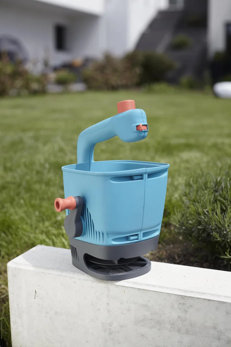 GARDENA Esparcidor manual M: esparcidor para fertilizante, semillas o sal para deshielo, ancho de esparcido 1-4 m, para una superficie de hasta aprox. 100 m², 4 ajustes de dosificación (431-20)