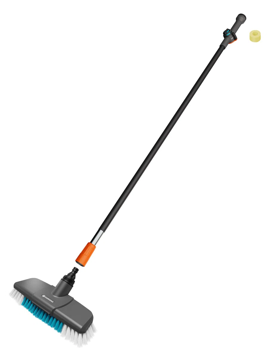 Gardena Cleansystem Set de Lavado de 150 cm y Cepillo Acoplable Duro: práctico Set de Limpieza,Ideal para Limpiar con Agua de Forma eficaz Superficies Grandes y robustas,barritas de champú(18828-20)
