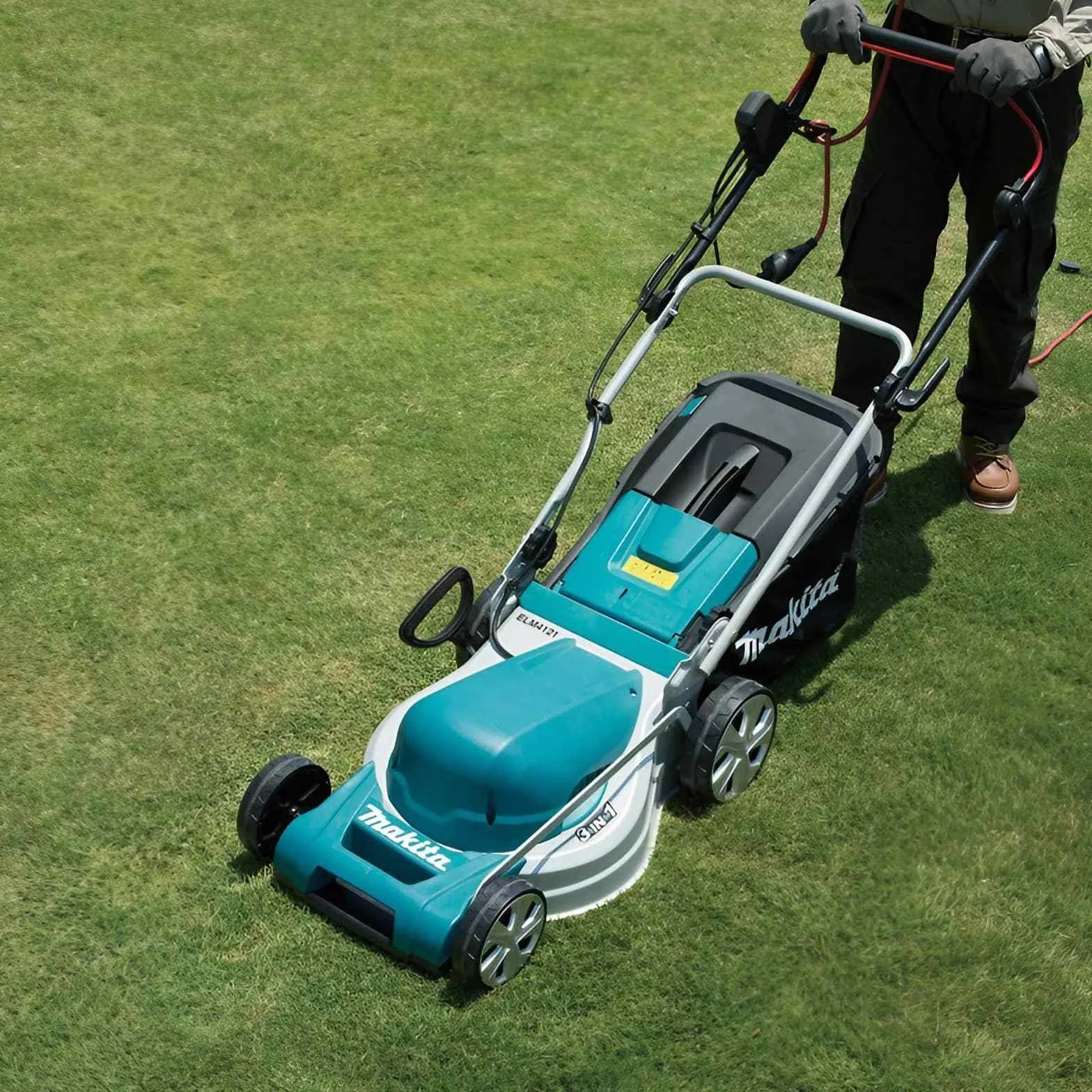 Makita 41 cm. ELM4121