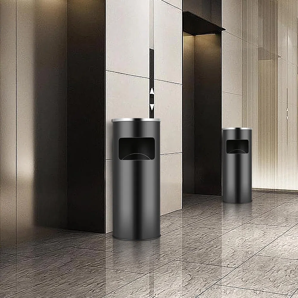 Cenicero exterior con cubo de basura de acero inoxidable de 30 litros, cubo de basura Cenicero sobre pie al aire libre disponible para hotel jardín exterior supermercado (negro, 2 piezas)