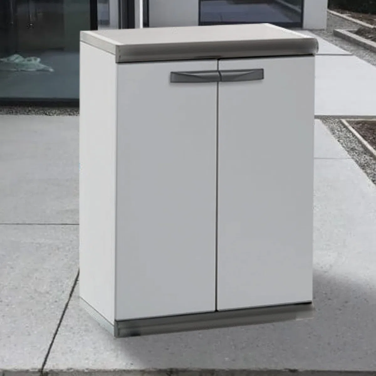 Gardiun Armario Bajo de Jardín Sintra 2 62,5x39x84 cm en Resina con 1 Balda y 2 Puertas, Protección UV, Color Gris