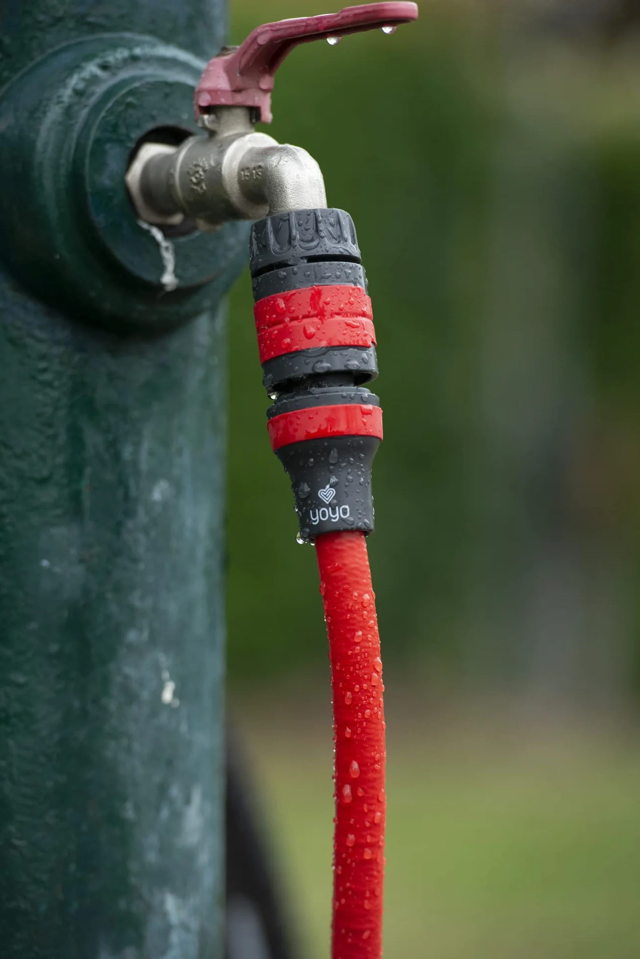 FITT YOYO 15 m, Manguera de Agua de Jardín Extensible para Riego con Pistola Multichorro, Rojo