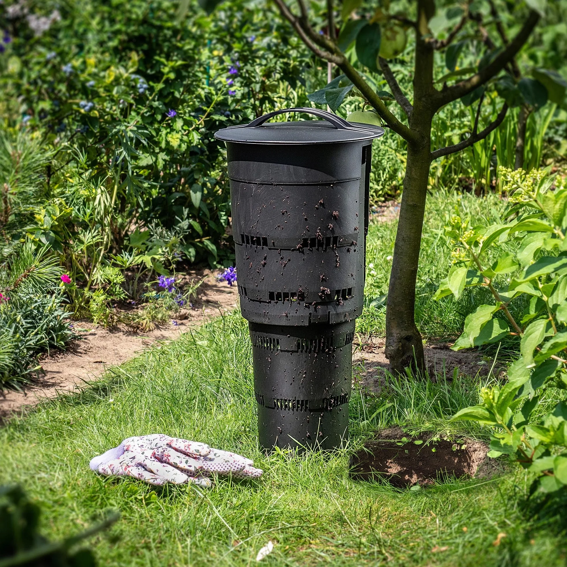 KADAX Compostador de plástico para jardín subterráneo, compostador de compostaje sin olor, cubo de compost para hacer abono, contenedor de compost con orificios de ventilación (negro, 6 unidades)
